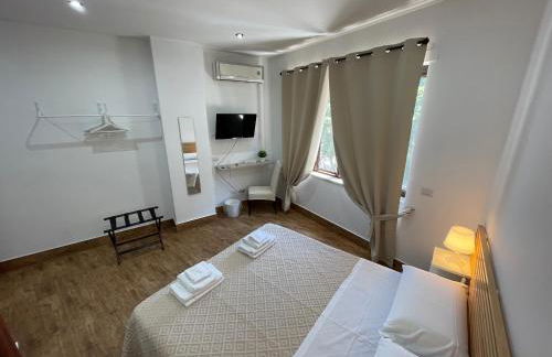 REGAL HOME Apartment - Photo 11