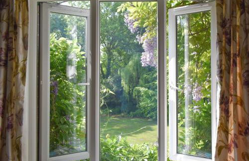 Oakdene Lodge - Photo 11