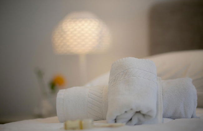 Sea Side Luxury Apartment - Photo 25