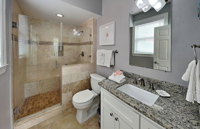 Hook, Wine & Sinker by Ryson Vacation Rentals - Foto 14