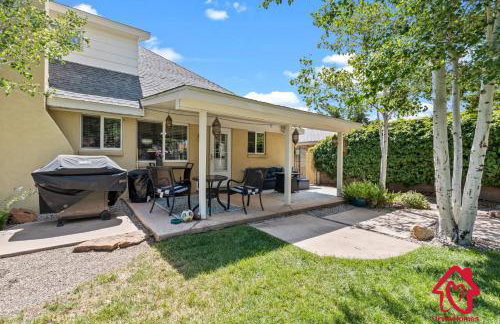 San Gabriel Stunner - An Irvie Home - Photo 42