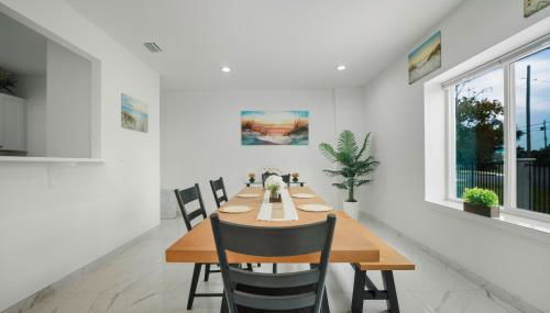 Panama City 3BR Canalfront Retreat Duplex - Foto 2