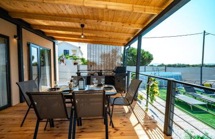 2-Bed House Sleeps 4 Jacuzzi 50 meters to Beach - Foto 33