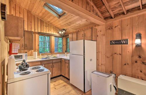 Sprucewold Boothbay Harbor Cottage with Deck - Foto 8