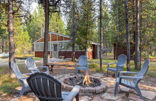 Hayloft Hollow by KABINO Fire Pit Fireplace Loft with Low Ceiling High Chair WiFi - Foto 1