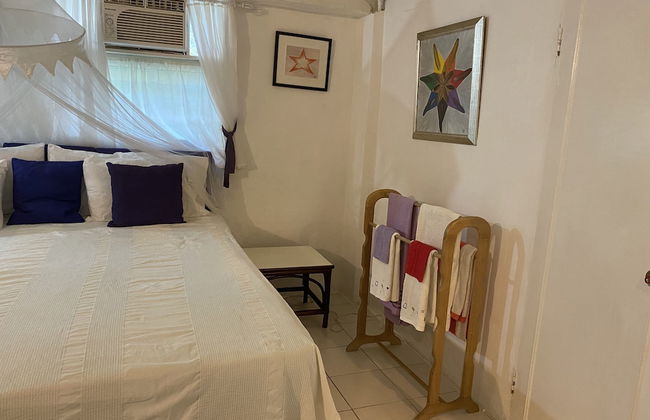 Barbados Chi Guest House - Photo 11