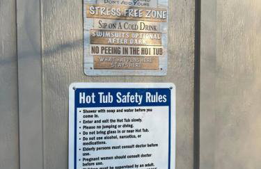 25-Bed, Amenity-Rich Estate in a Private Forest - Foto 74