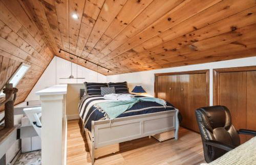 Beach Plum Cottage Steps to Beach Loft AC - Foto 16