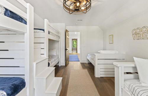 Lakeside Retreat Sleeps 22 Dock Grill Game Room - Foto 50