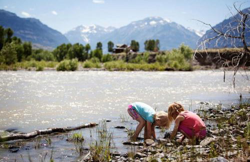 Family Cabin Rental on Beautiful Ranch near Yellowstone National Park, Wyoming - Foto 10