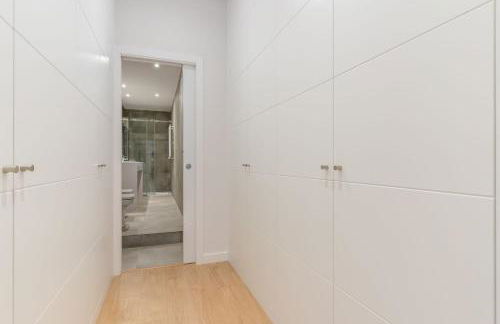 Stylish Central -4bedrooms 2bathrooms-Salamanca - Photo 32