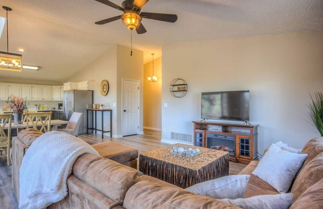 Mountain Viewsclose to Townhot-tubpet-friendly5 BR - Foto 24