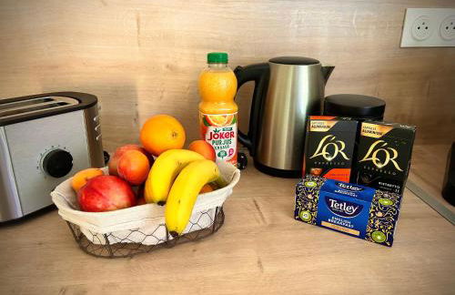 Appartement entrée privative, terrasse et jardin - Photo 8