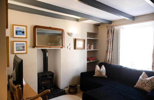 Smugglers Cottage in Penryn Nr Falmouth - Photo 12