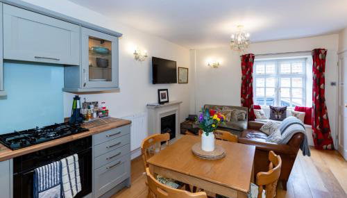 The Snug - A Quaint Mews Cottage City Centre - Foto 3, stove, pet friendly