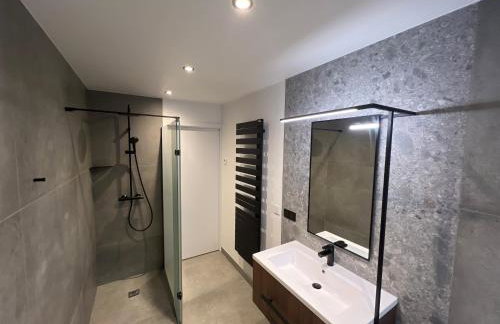 Petite maison climatisée avec garage attenant - Foto 22