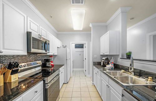 Newly Renovated Condo Minutes from The Beach, OWA Water Park and Tanger Outlets - Foto 15