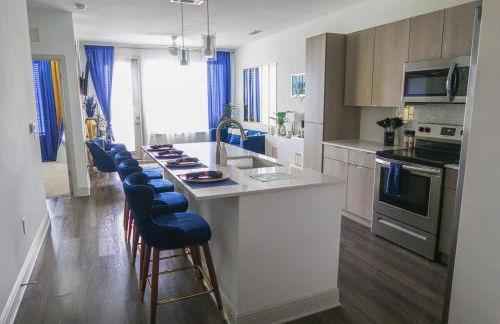 Cosmic Serenity Retreat 1BD Lux King in Southeast Jax - Foto 28