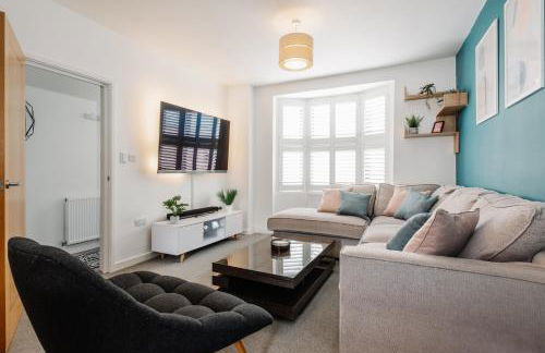 Modern Hove Home close to Brighton Beach with FREE PARKING - Foto 1