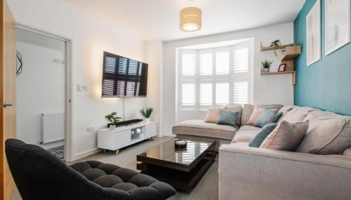 Modern Hove Home close to Brighton Beach with FREE PARKING - Foto 1