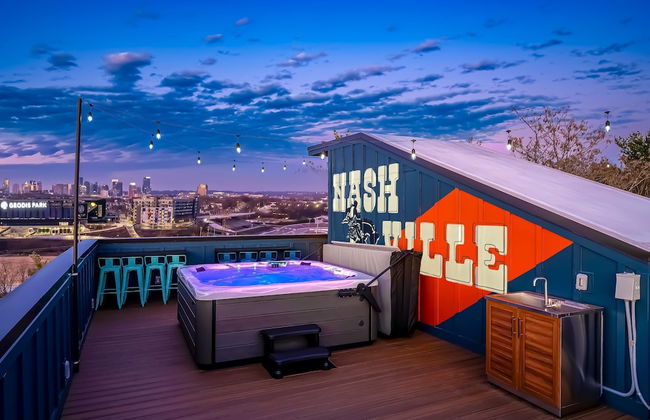 Twin Homes Hot Tub Rooftop Game Zone at Nashville - Foto 1
