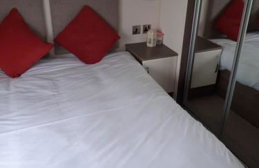 3 Bedroom caravan St osyth beach holiday park with free WiFi and parking - Foto 13