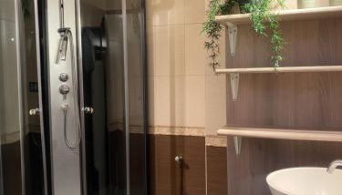 Le duplex cosy au cœur du centre-ville d'Evreux - Foto 4, Shower