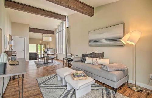 Cozy Lake Geneva Retreat with Year-Round Views! - Foto 11