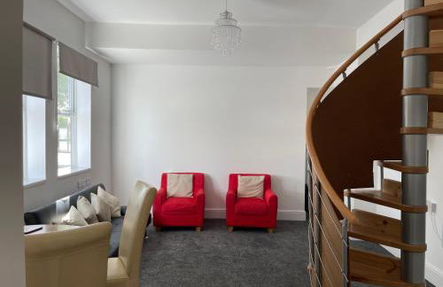 Humber Maisonette Airy, Modern & Chic! - Foto 15