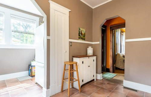 The Honey Bee Cottage by Stay Local Nashville - Foto 25