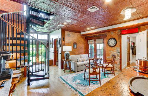 Downtown Essex Apartment - Steps to River! - Foto 1