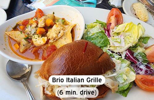 Unique SLC Getaway 2-Bed, 2-Bath with Fire Pit - Foto 28