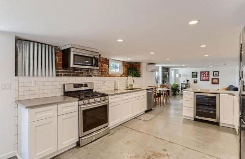 A Pet Friendly And Remodeled I Near RiNo Where Sleeps 7 - Photo 13