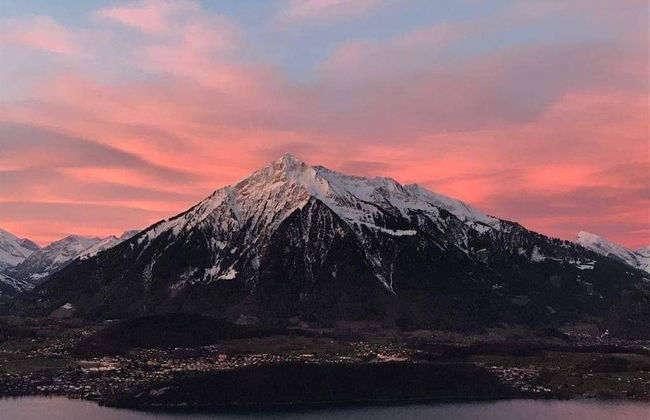 Chalet With Panoramic Views of the Mountains of the Oberland and Lake Thun - Foto 49
