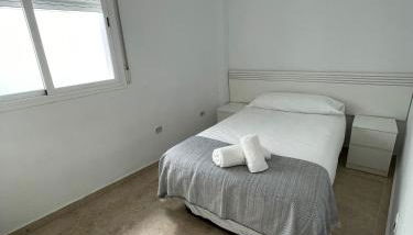 A 5 min Estación de Tren- Patio-Parking y Playa - Foto 4, towels