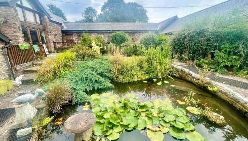4 beautiful stone built barns sleeping 17 people - Foto 3