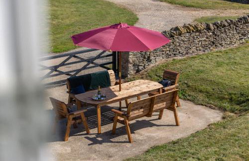 Luxury Farmhouse with Stunning Views and Hot Tub - Foto 10