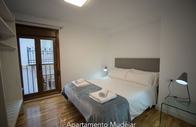 Apartamentos Plaza del Torico - Foto 12
