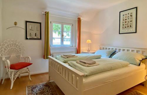 Ferienhaus Köchlin - charmante Doppelhaushälfte mit Garten und Parkplatz - Foto 9