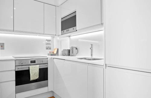 Stylish Apartment - City Centre - Balcony - Parking - Smart TV - Fast Wi-Fi 606D - Foto 3