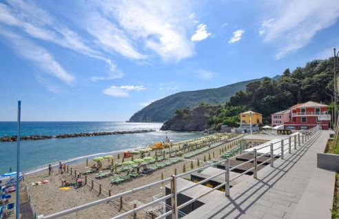 2 Bedroom Beautiful Apartment In Moneglia - Foto 20