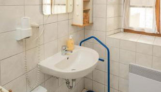 Jägerhaus auf Schloss Neuenburg - Foto 5, Shower