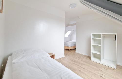 Tolstov Apartments - 1 or 3 Room Apartments - 20 Min Messe DUS and Old Town DUS - Foto 45