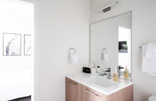 New Spacious Modern Loft - Center of LoHi - Foto 27