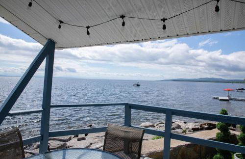 ZaLo House Waterline cabin with Hot Tub Pets - Foto 20