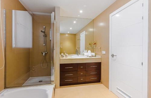 Villa Eleonora, Luxury Villa with Heated Pool Ocean View in Adeje, Tenerife - Foto 64