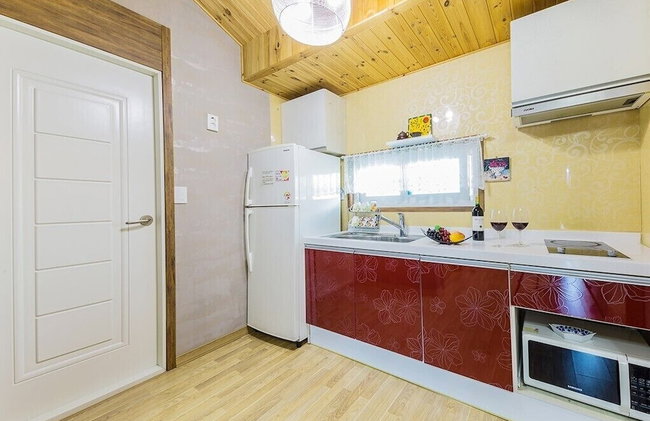 Namhae Oceanview Pension - Foto 12