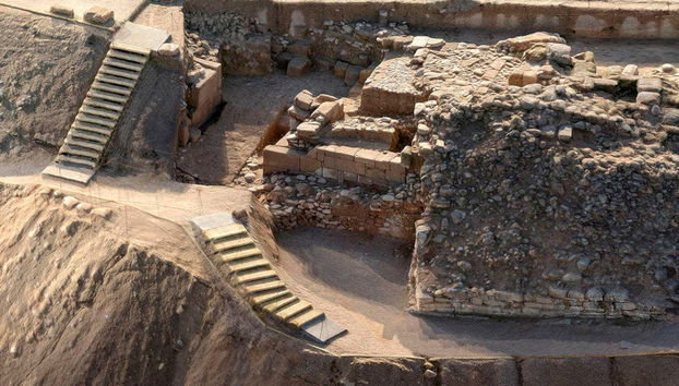 Visita guidata del sito archeologico di Cástulo - Foto 3, Mura del sito archeologico di Cástulo