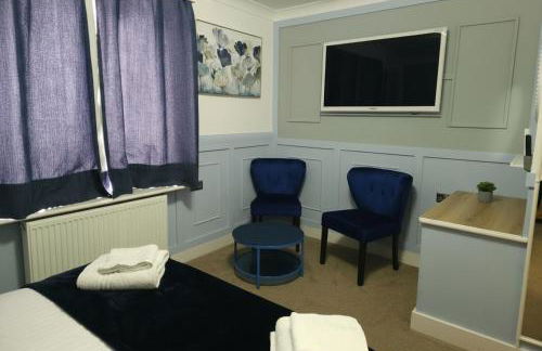 2 Bed Cosy House in London by Zaftastic Stays - Photo 23