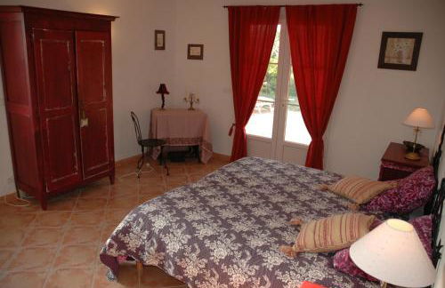 Gite de l'Amandari - classé 3 etoiles Prefecture - piscine chauffée privative, terrasses et jardin, 5 minutes à pied du village - Foto 13